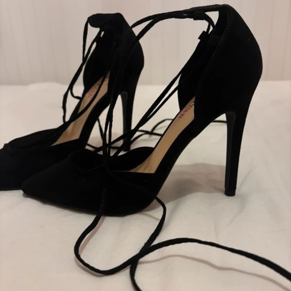 Chic Black Lace-Up Stiletto Heels